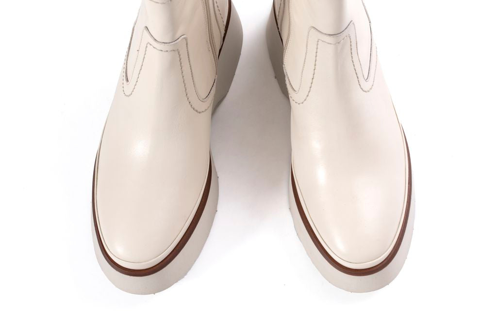 BOTIN PLATAFORMA RAQUEL PIUMA HIELO