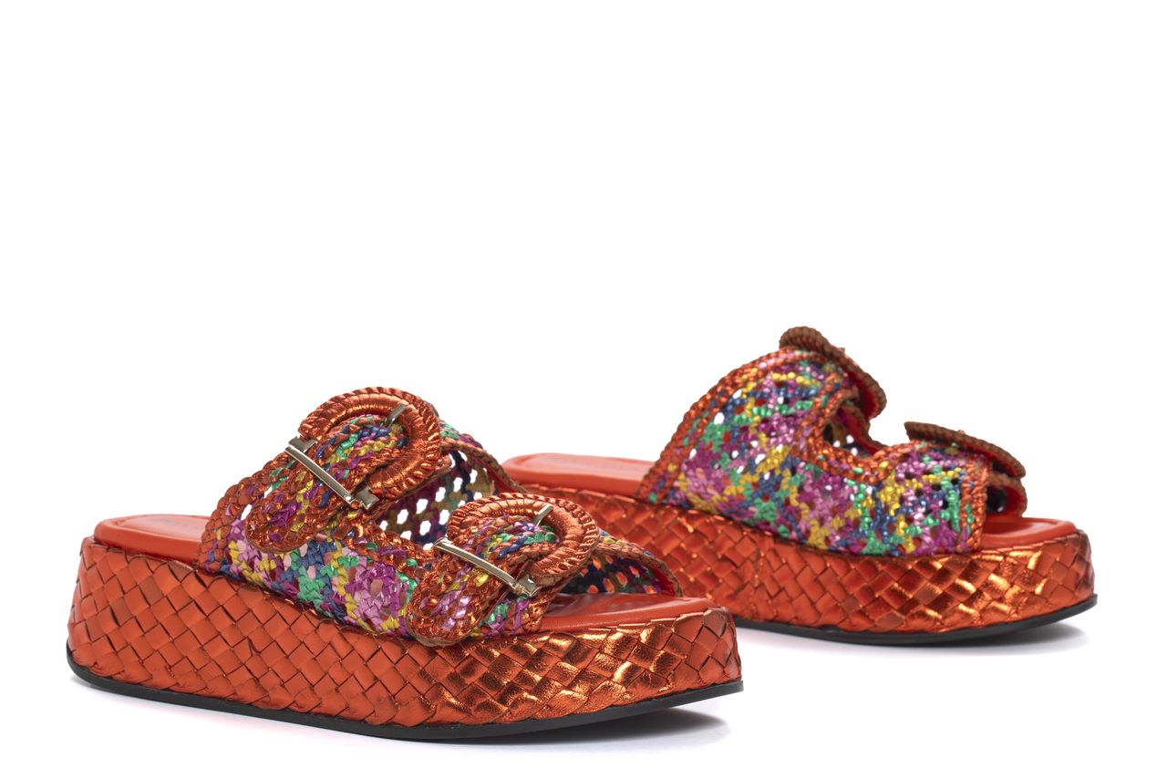 SANDALIA PLATAFORMA MAUI METAL VBG