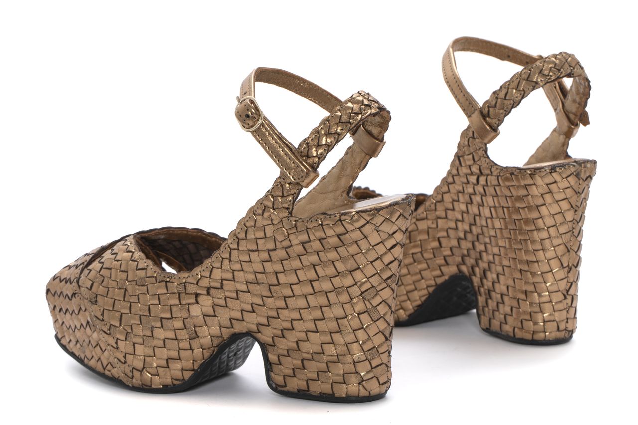 SANDALIA TACON CALI METAL OASSI