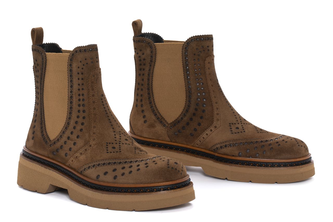 BOTIN PLATAFORMA YANNY VELOUR TOFFE