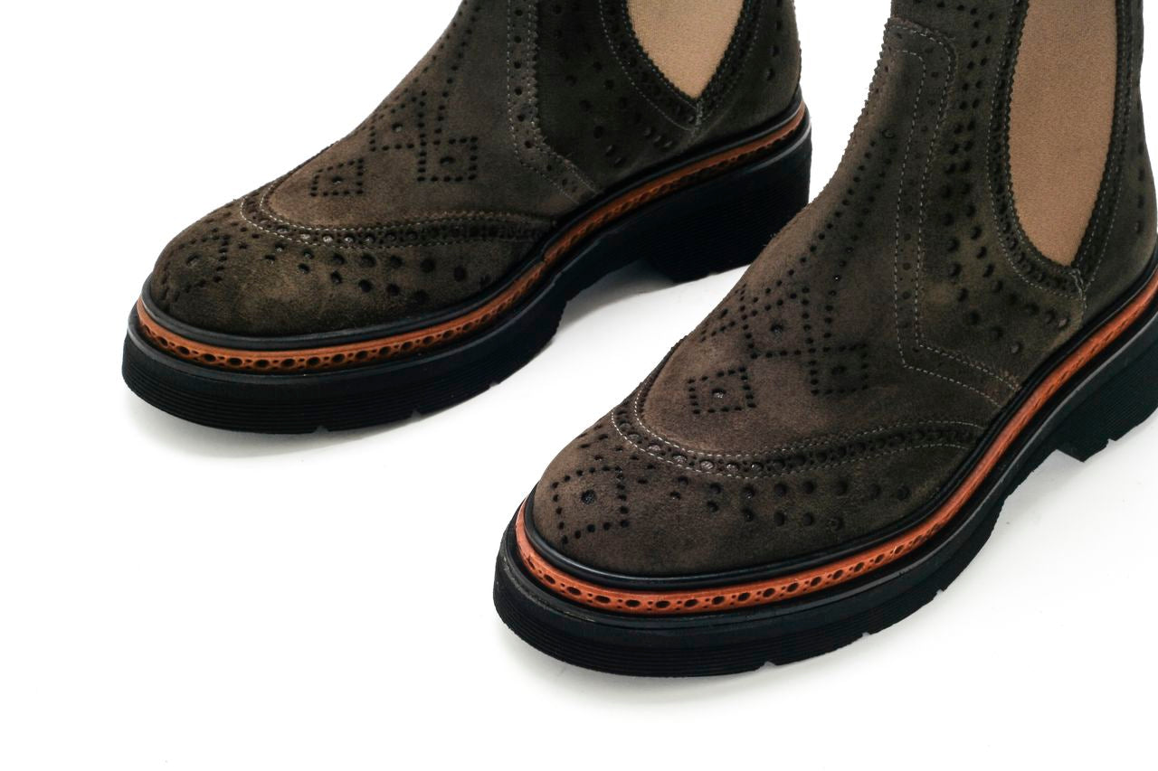BOTIN PLATAFORMA YANNY VELOUR SASSO