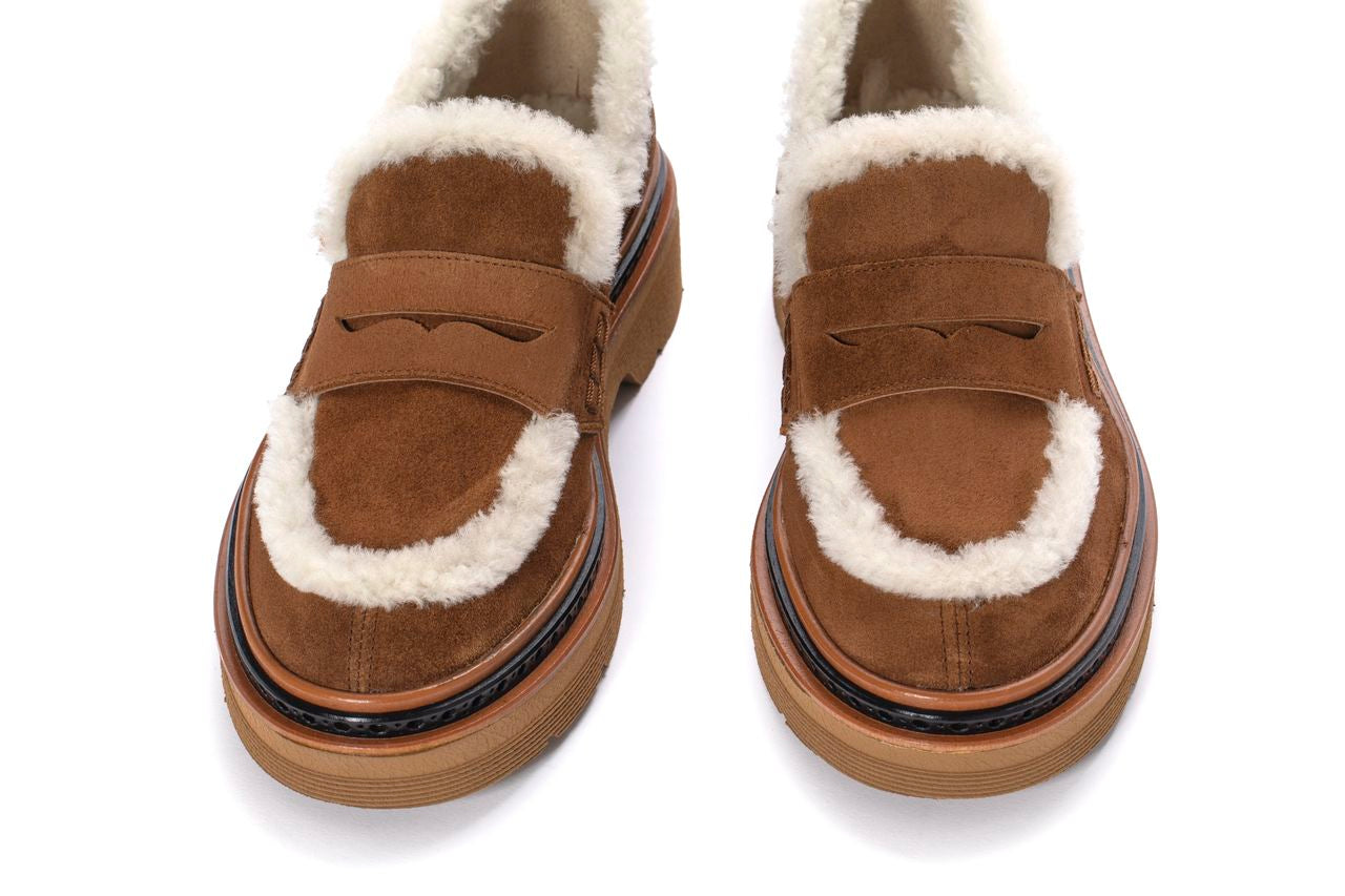 MOCASÍN PLATAFORMA YANNY VELOUR TOFFE + MOUTON BEIGE