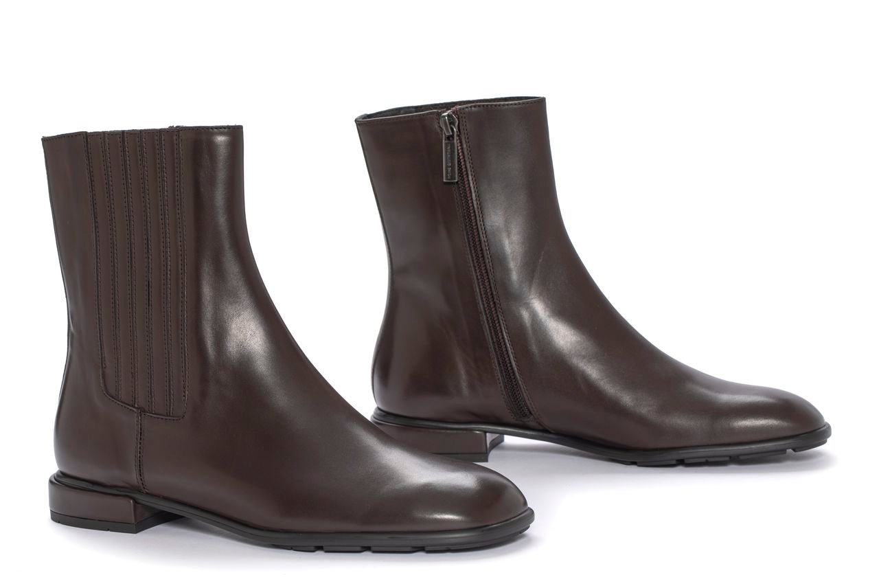 MOLLY BABY CALF EXPRESS FLAT BOOT