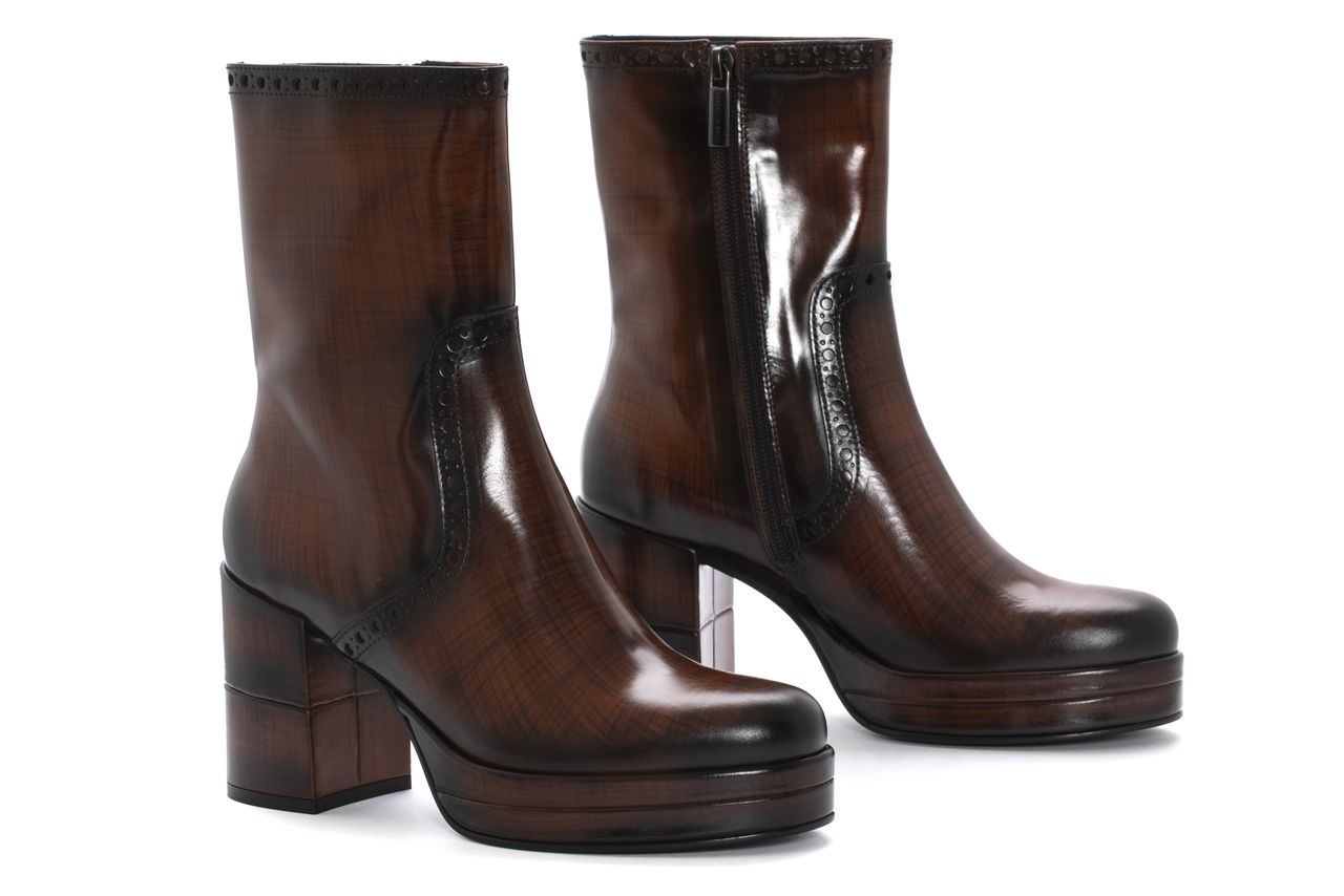 BOTIN TACON BRISA NEPAL LEGNO