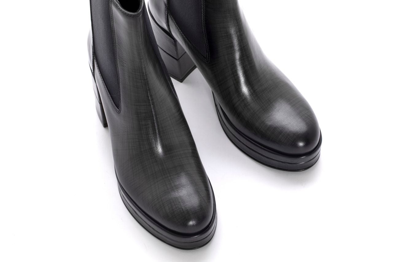 BOTIN TACON BRISA NEPAL CARBON