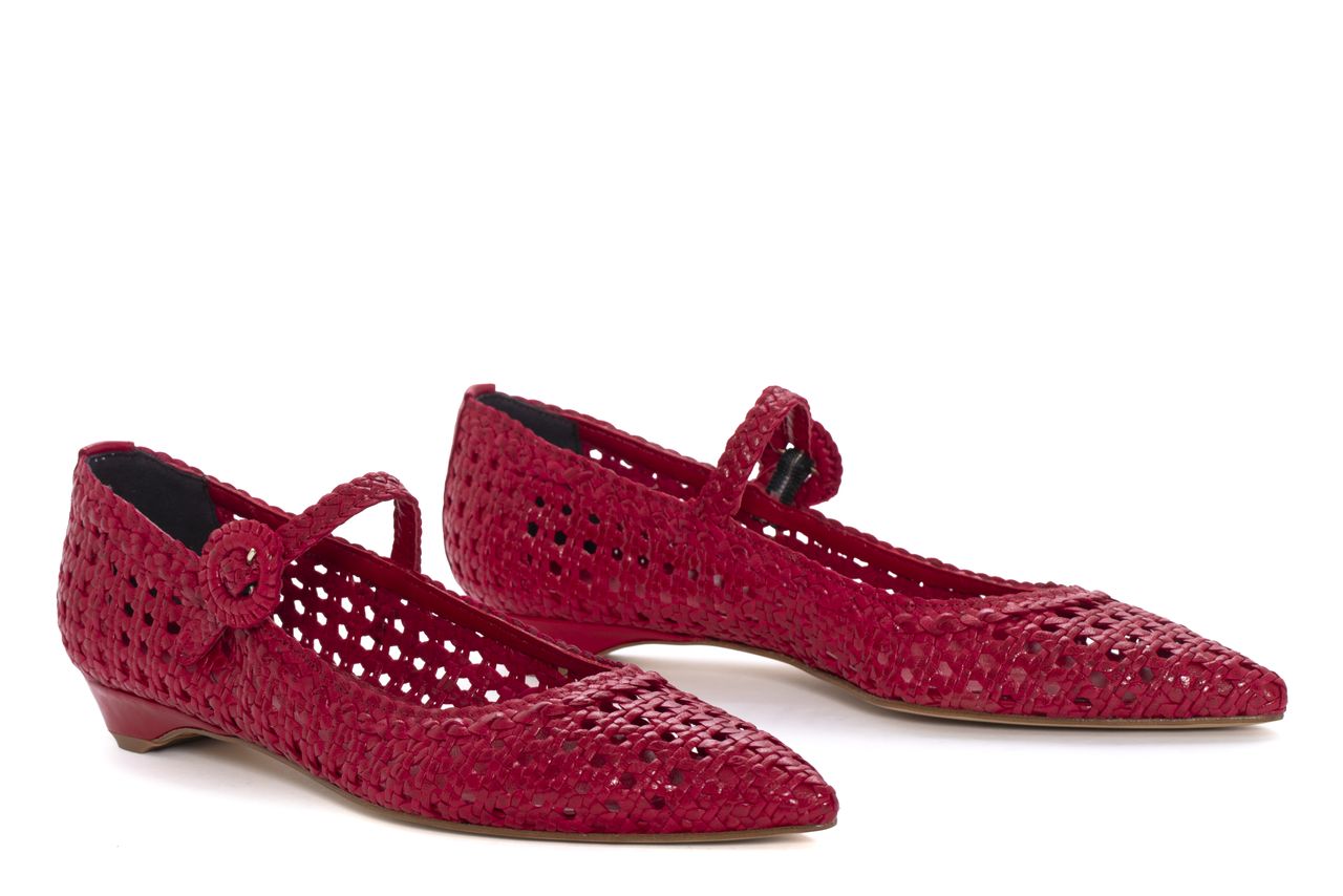 LUCY FLAT SANDAL RUBY
