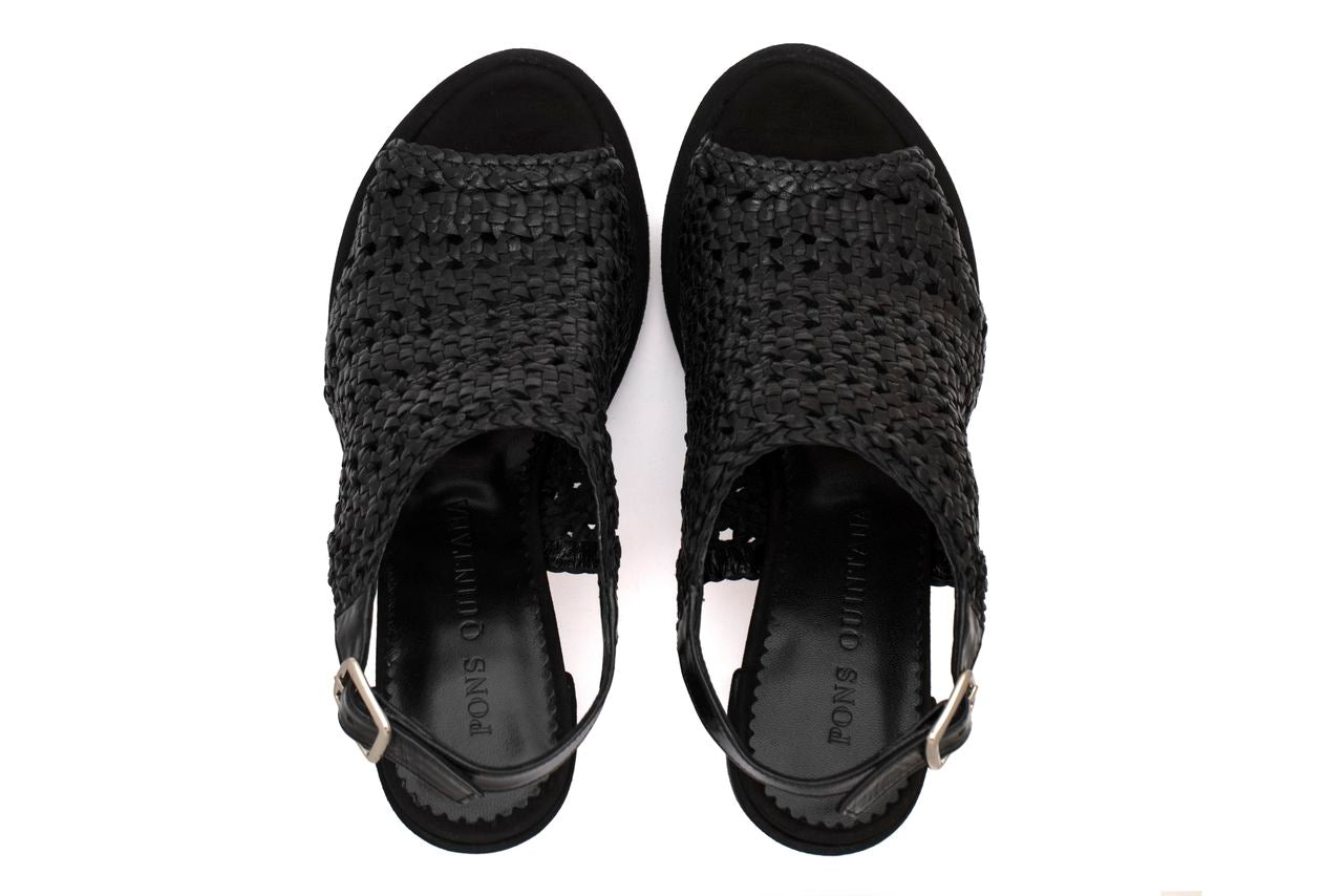 SANDALIA PLATAFORMA ASHA NEGRO