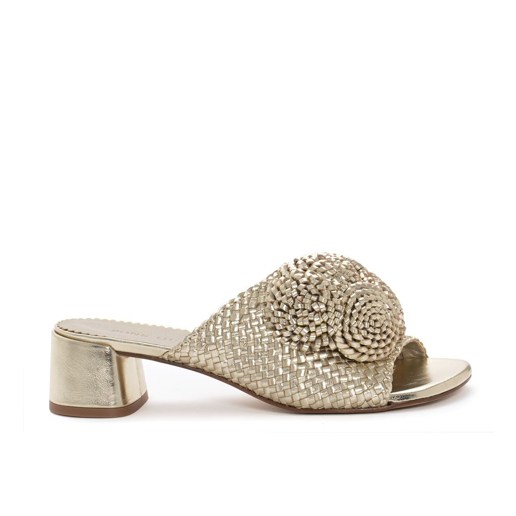 SANDALIA TACON INGRIT METAL PLATINO