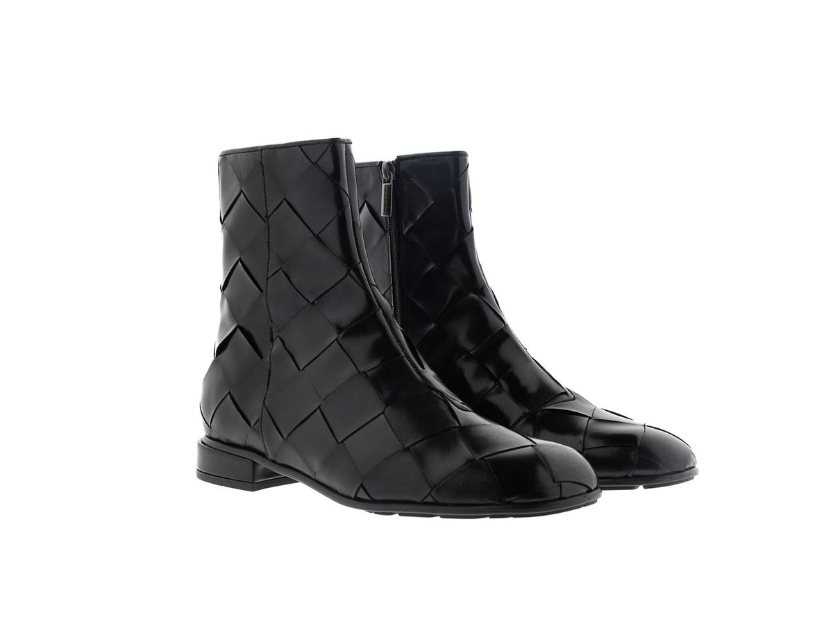 BOTIN PLANO MOLLY 32MM NEGRO