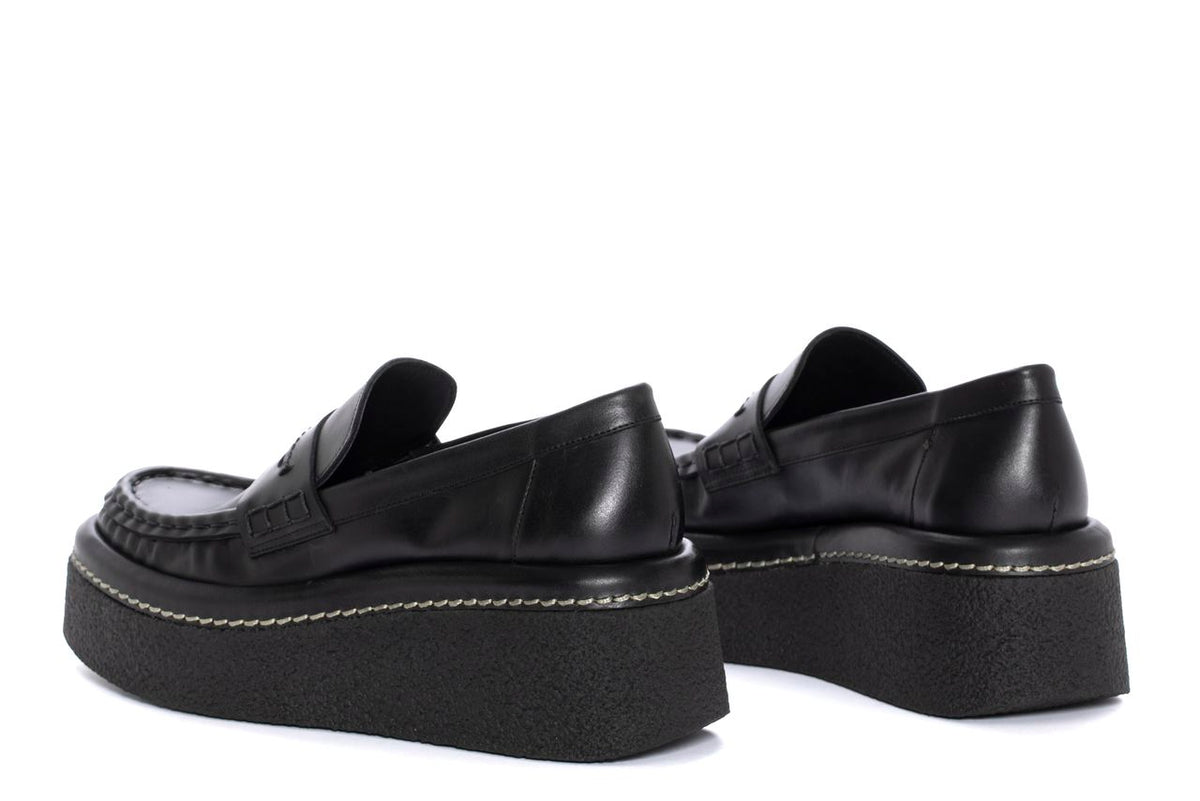 MOCASIN PLATAFORMA KIARA COUNTRY NEGRO