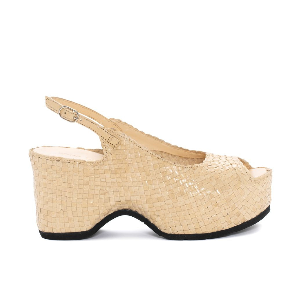 SANDALIA PLATAFORMA DELHI ARENA