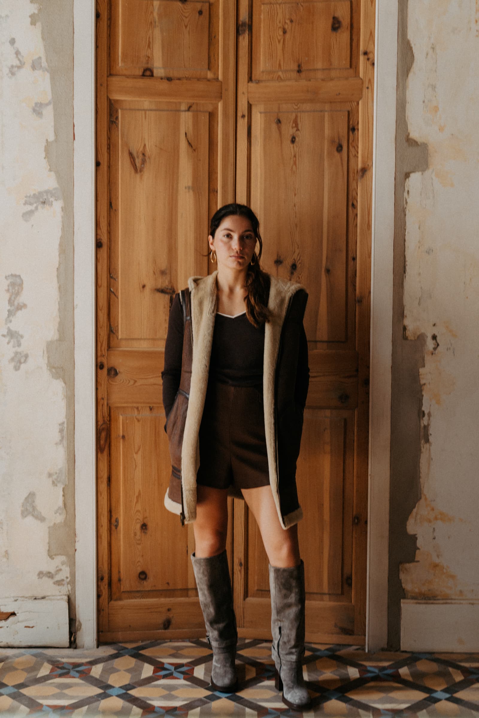 BOTA TACON MABEL VELOUR TOPO