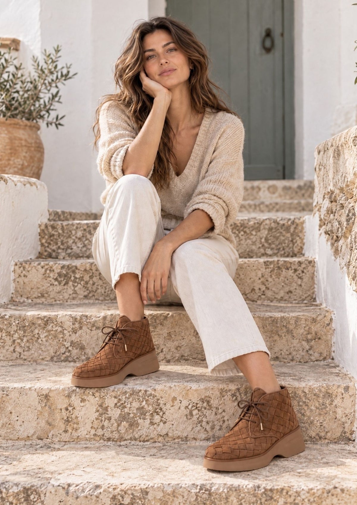 RAQUEL 15MM VELOUR TOFFE PLATFORM ANKLE BOOT