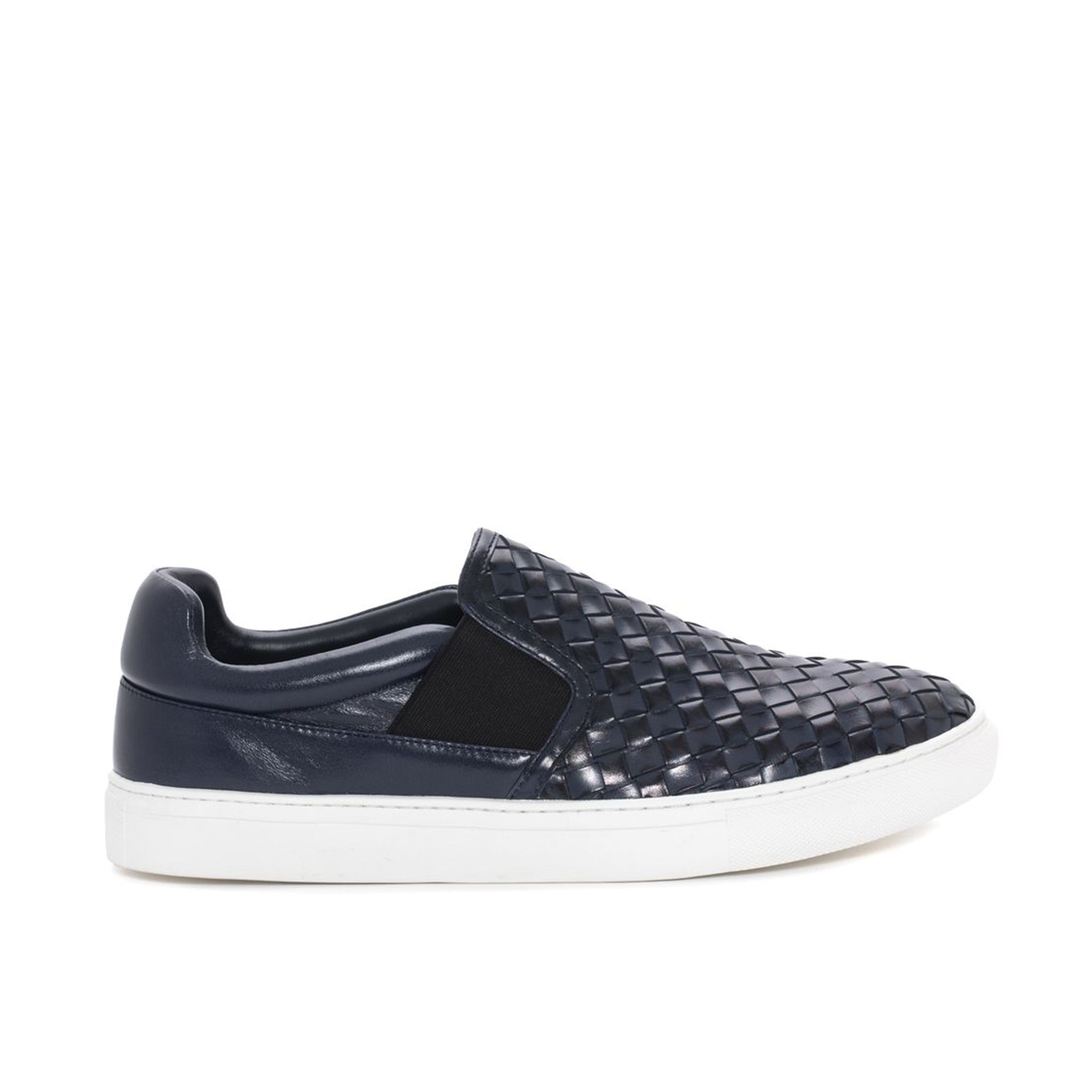 SPORTS SHOE M001 NAVY BRAIDED