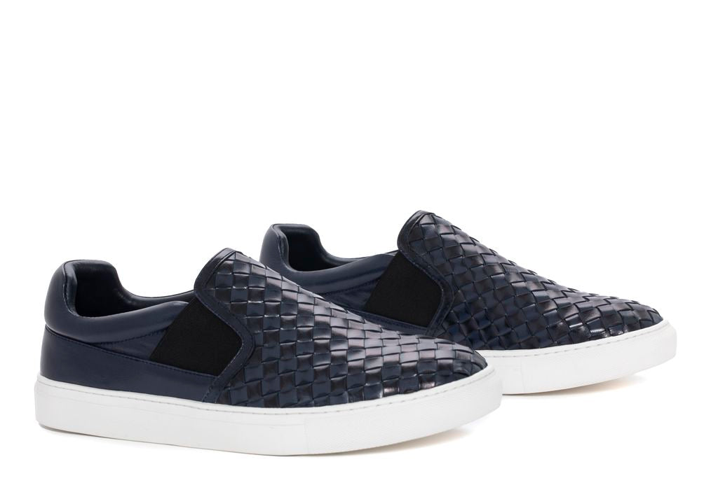 SPORTS SHOE M001 NAVY BRAIDED