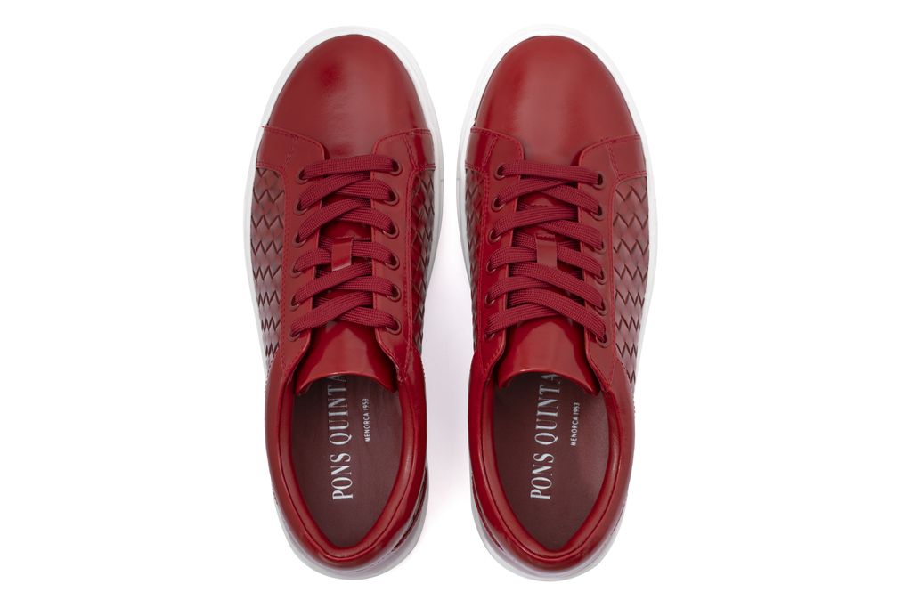 RED BRAIDED SPORTS SHOE M002